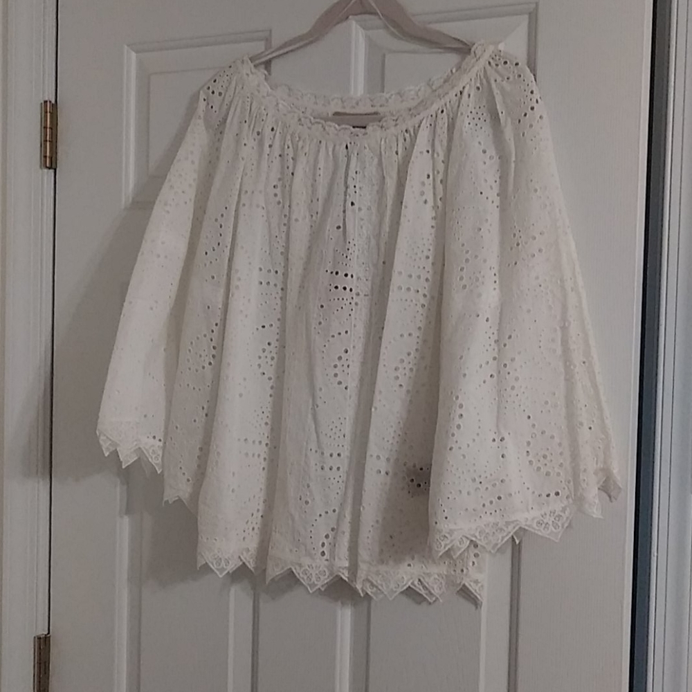 New , Burberry Embroidery Blouse